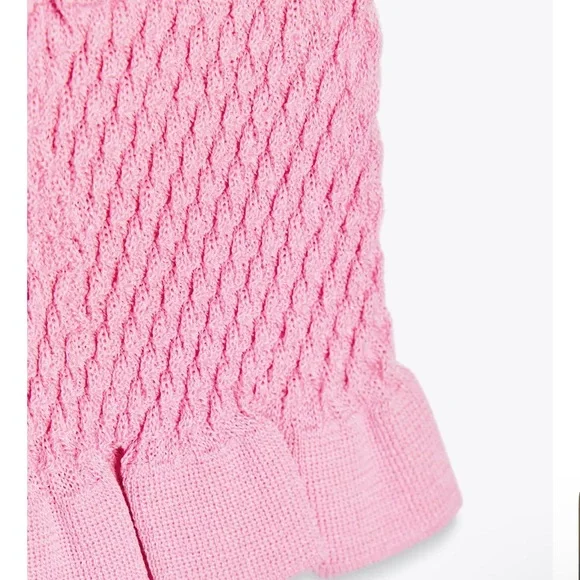 Pink Sleeveless Knit Dress! Fits s and m! Nwt - Picture 3 of 4